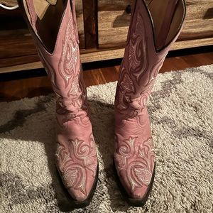Pink western boot